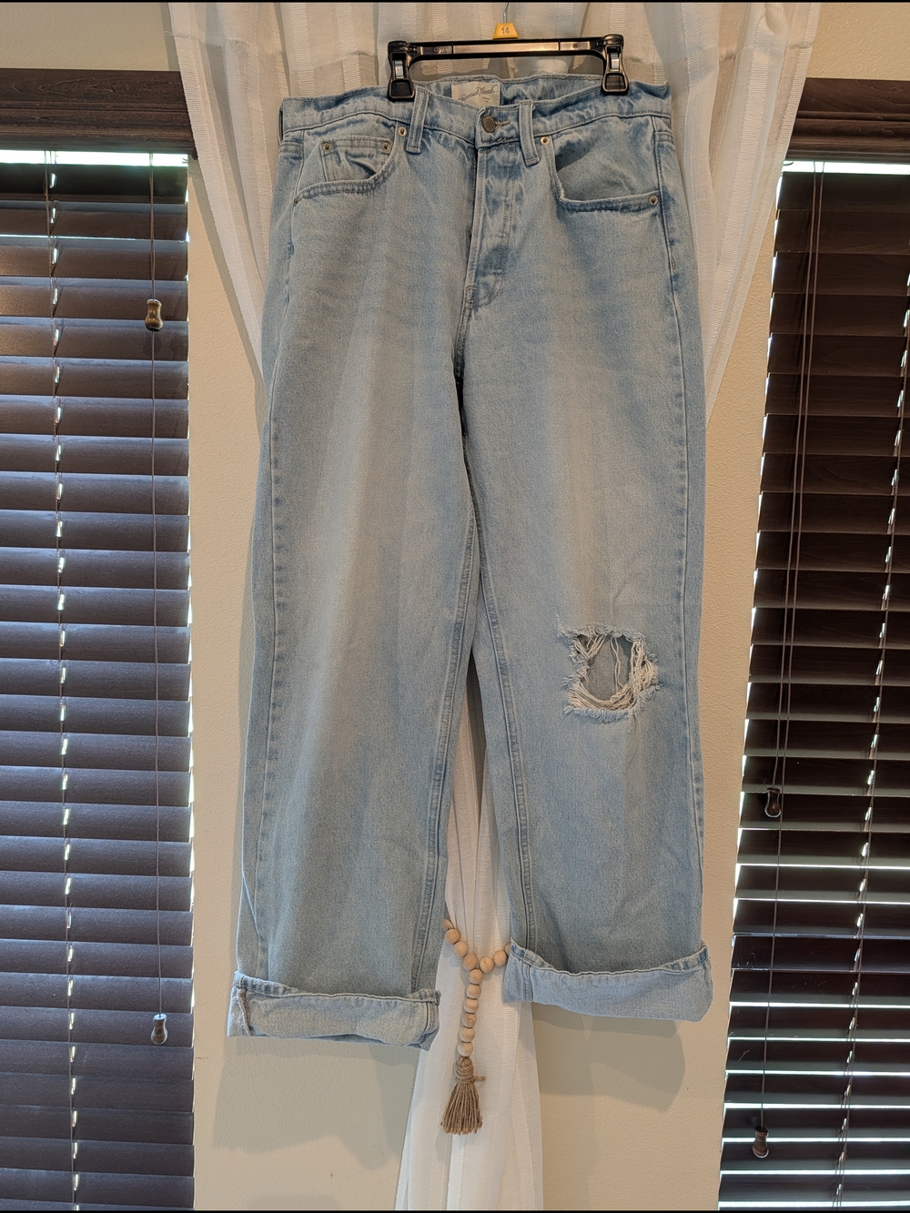 Universal Thread Light Blue Distressed Boyfriend Jeans